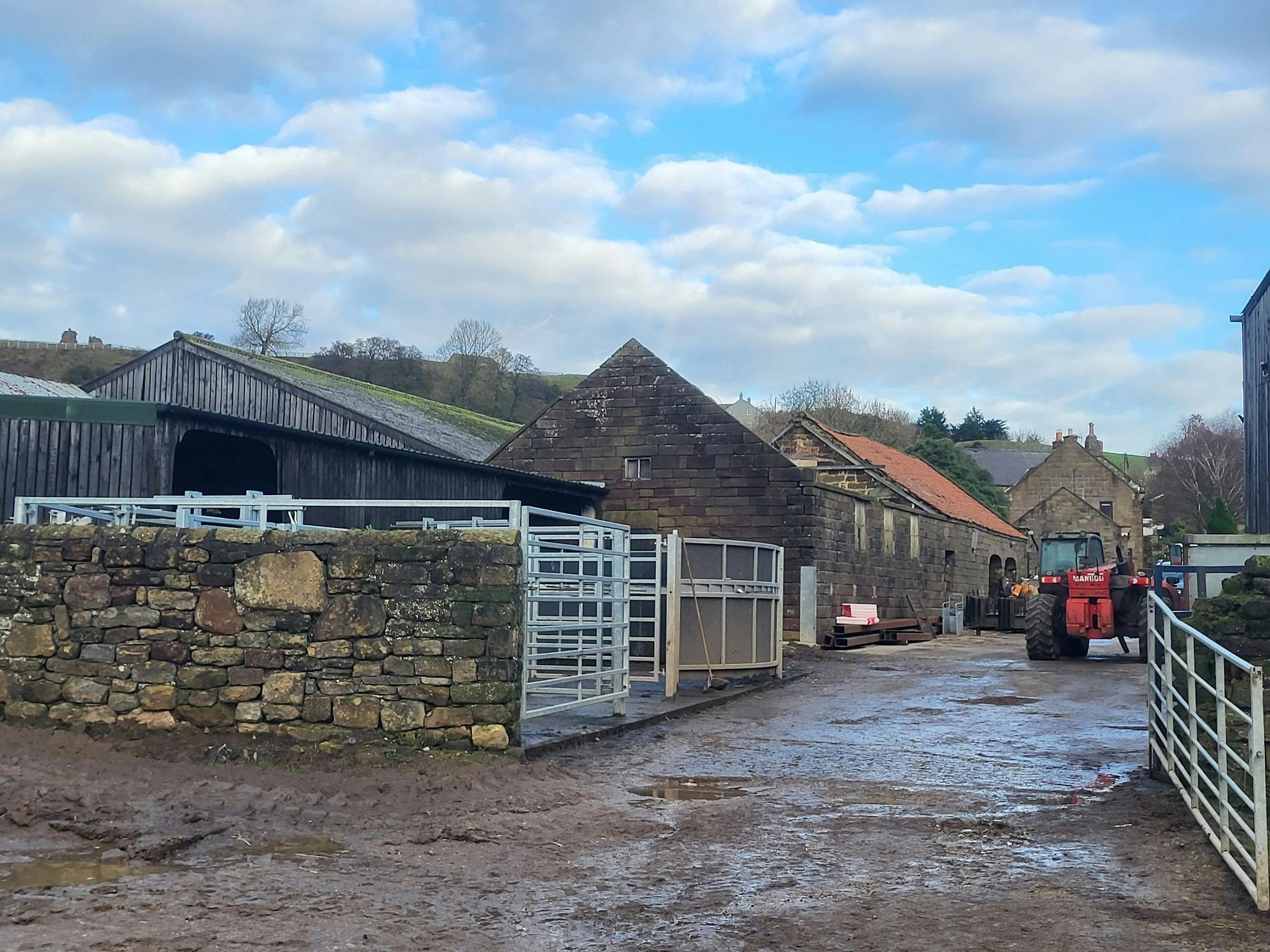 Craven Garth Farm & Cottages Sanderson Weatherall