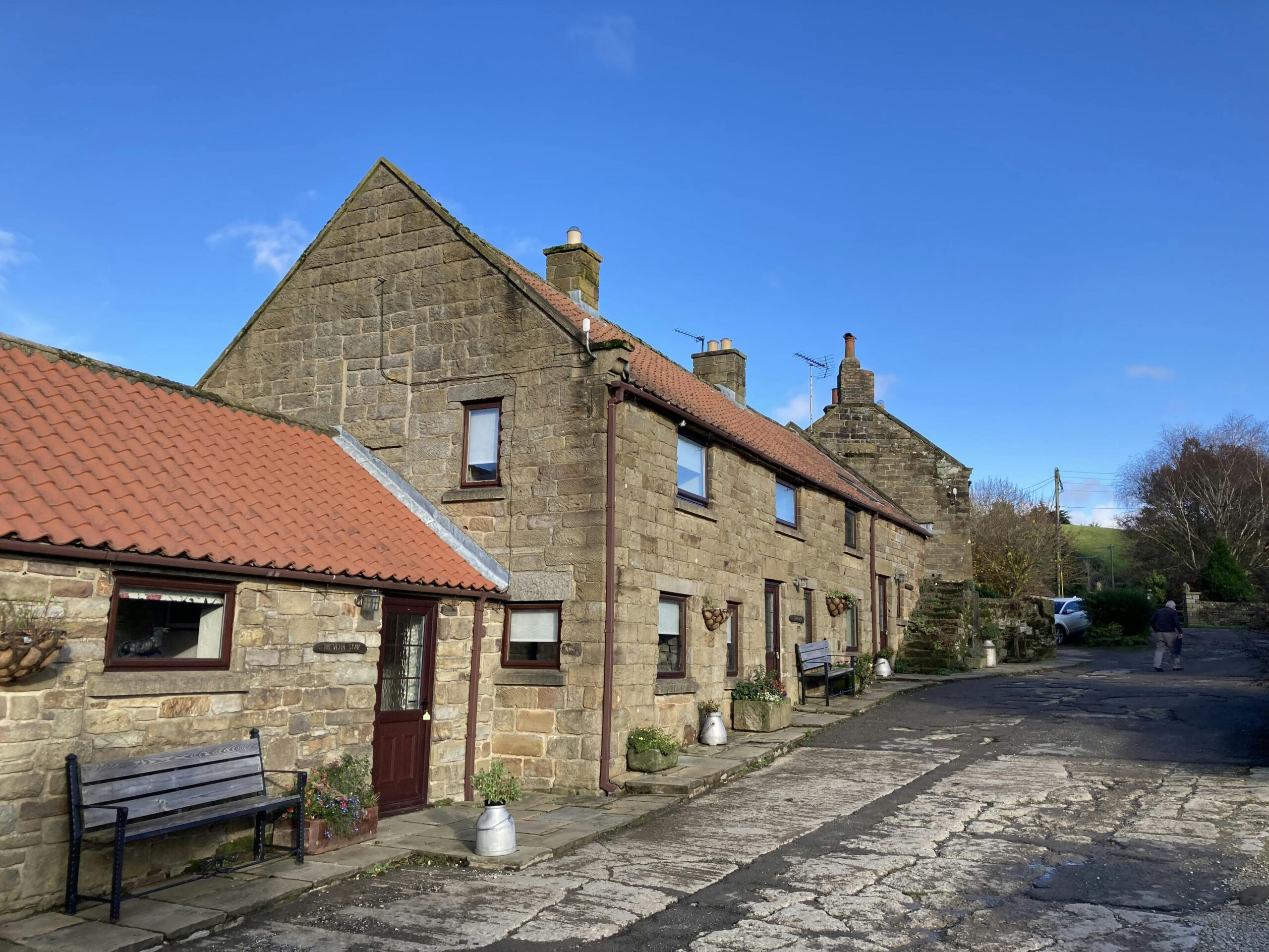 Craven Garth Farm & Cottages Sanderson Weatherall